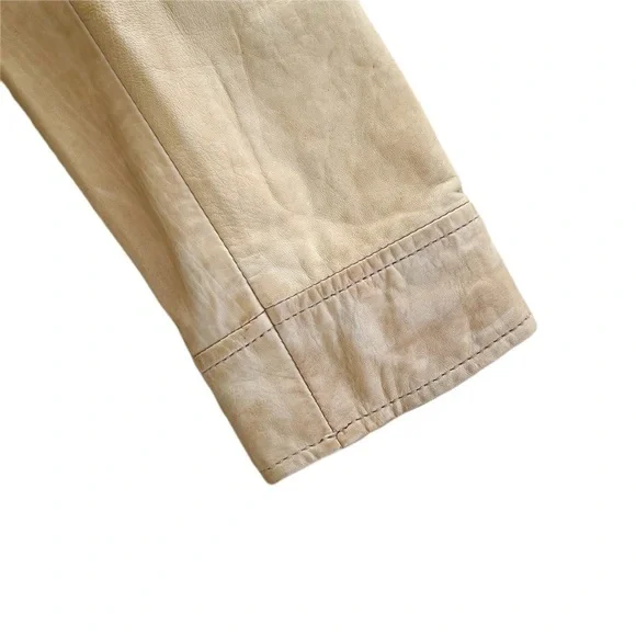 Identify Tan Leather Bomber Fall/Spring Jacket - Size 2 - Picture 6 of 10